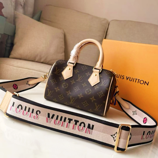 Timeless Carryall 20